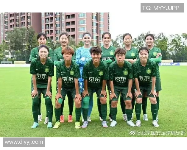 上海足球队技术实力强劲荣登全国足球技术排行榜第九位